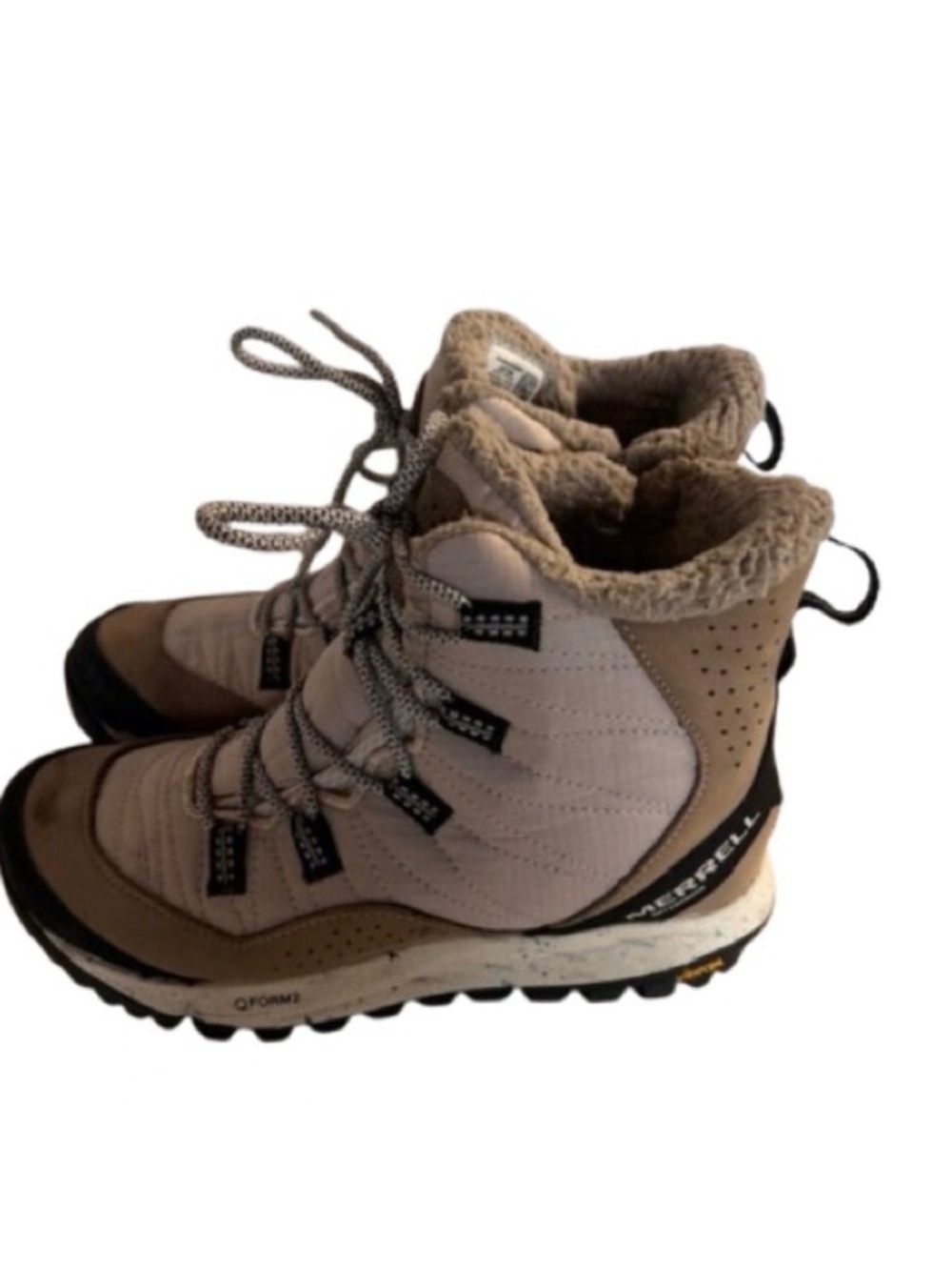 Merrell Women’s Thermo Aurora 2 Mid Waterproof Winter Hiking Boots – Size 7